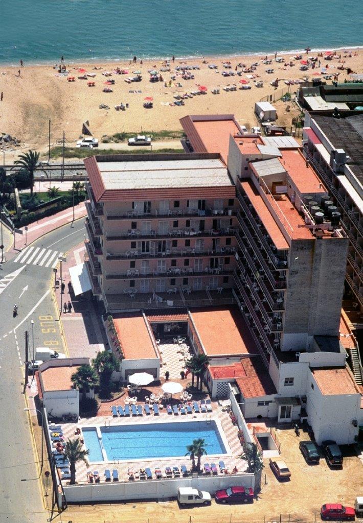 Hotel Rosa Nautica Малграт де Мар Екстериор снимка