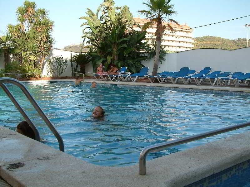 Hotel Rosa Nautica Малграт де Мар Екстериор снимка