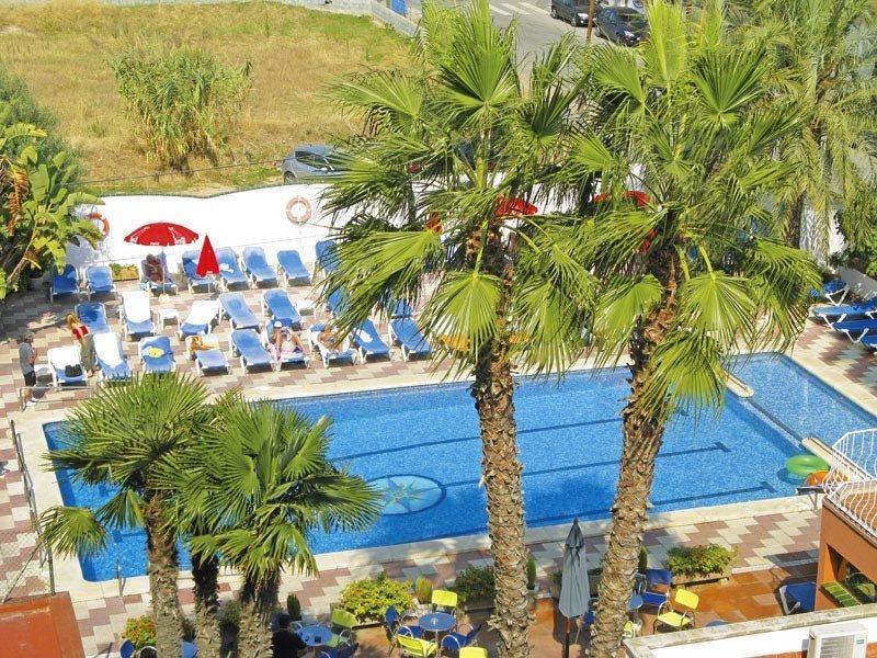 Hotel Rosa Nautica Малграт де Мар Екстериор снимка